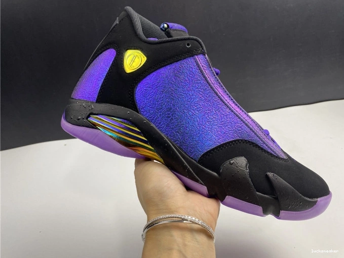 Reps LUCY JORDAN AIR CV2469-001 RETRO DOERNBECHER 14 '' 0727